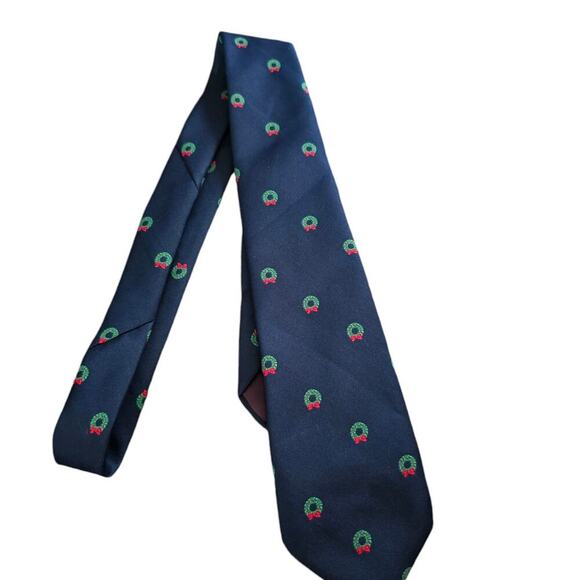 Country Clubs Necktie - Picture 1 of 5